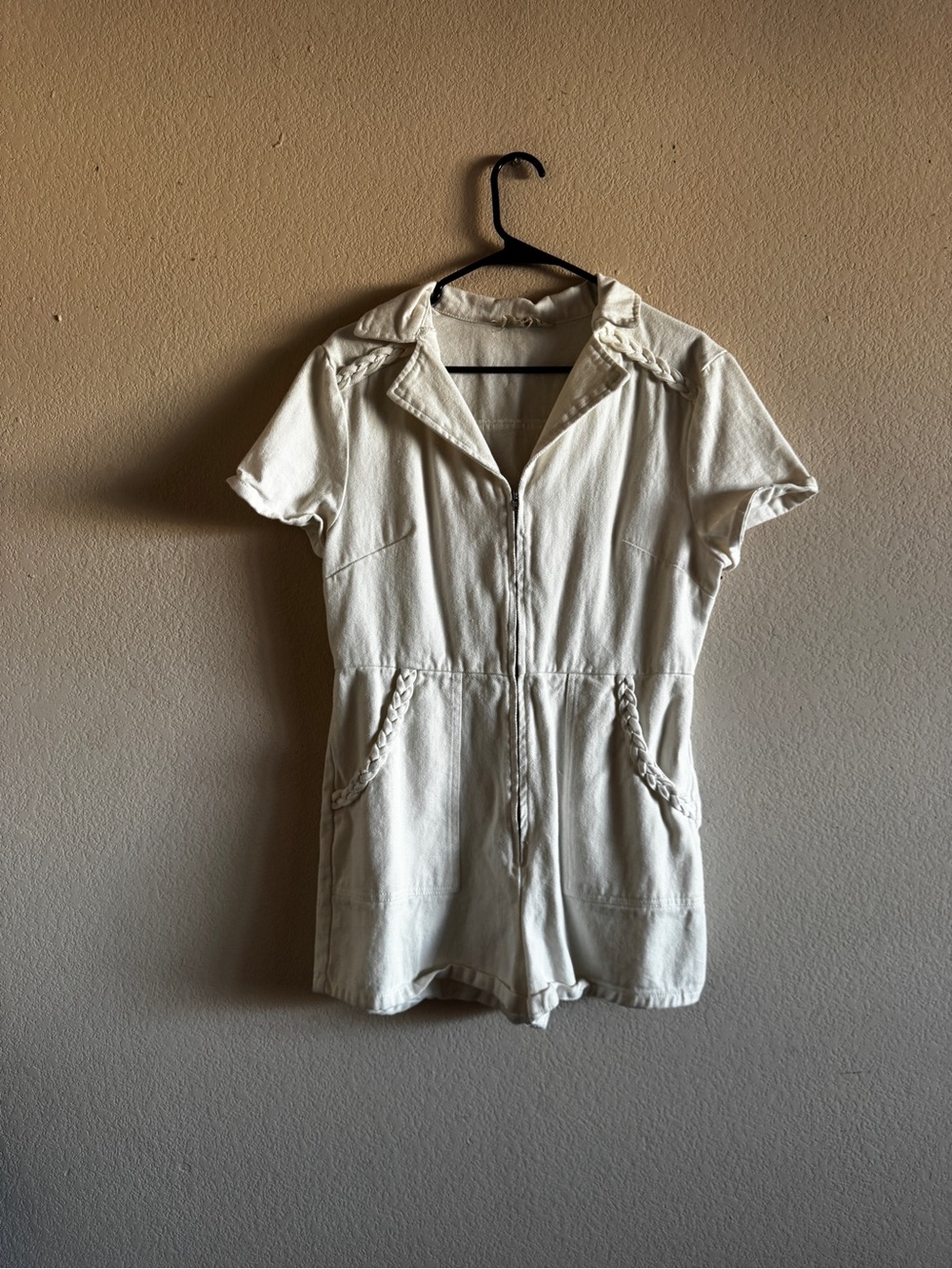 Women's Cream Short-Sleeve Zip Romper Jacket